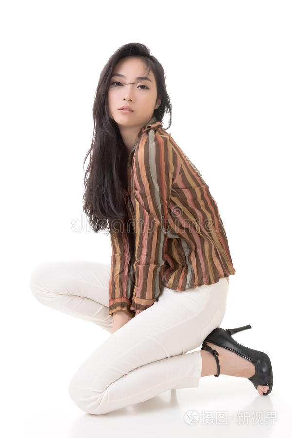 37间房主播跳舞 暗夜魅影